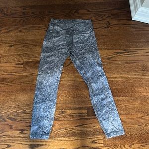 Lululemon workout pants